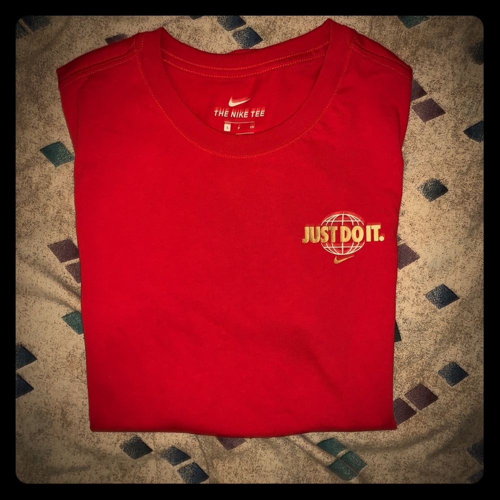 Nike T-shirt